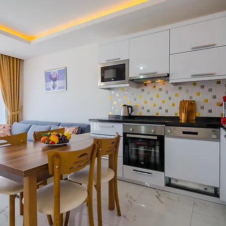 In Elite Life Iv Alanya