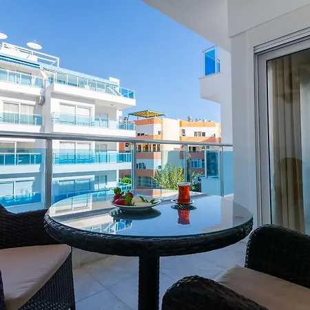 In Elite Life Iv Apartamento